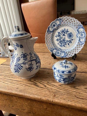Meissen - onbekend - Theepot (3) - Porselein - Goede staat