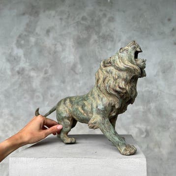 Figuur - NO RESERVE PRICE - Roaring Lion Sculpture - Brons