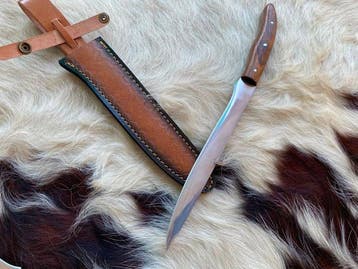 Elegant Handmade Stainless Steel Hunting & Outdoor Knife