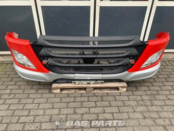 Bumper DAF CF Euro 6 1829799, Ophalen, Gebruikt, DAF, Carrosserie en Plaatwerk