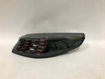 KIA X-CEED III 2023 LIFT Achterlicht rechts LED Europa J7924, Verzenden, Gebruikt