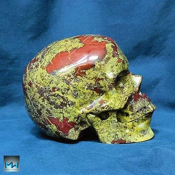 Menselijke schedelsculptuur, met de hand gesneden en