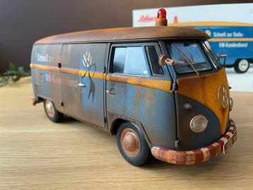 Schuco 1:18 - Modelauto - Volkswagen T1 - Barnfind, Nieuw