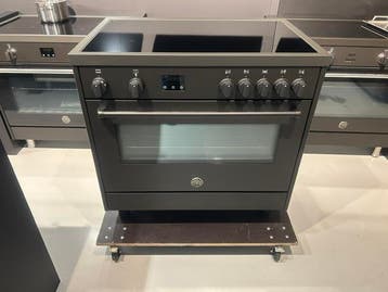 Bertazzoni MPL95I1ETNT Inductie Fornuis 90 cm, Showroommodel, Ophalen, 60 cm of meer, Nieuw, Energieklasse A of zuiniger