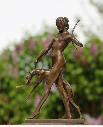 Beeld, diana met windhond - 32 cm - bronze marble, Antiek en Kunst