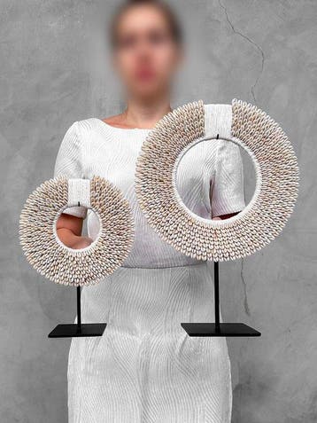 Decoratief ornament - NO RESERVE PRICE - Pair of White