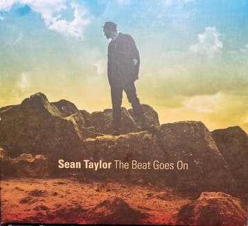 cd - Sean Taylor - The Beat Goes On Signed, Cd's en Dvd's, Verzenden, Zo goed als nieuw
