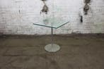 Vierkante bijzettafel glas 45x45 RVS voet compact tweedehand, Verzenden, Gebruikt