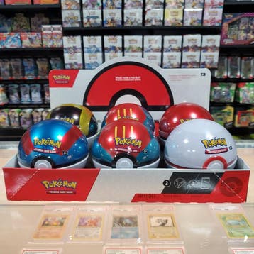 Pokemon Tin Poke Ball - Italiaans (Nieuw), Hobby en Vrije tijd, Verzamelkaartspellen | Pokémon, Verzenden, Nieuw