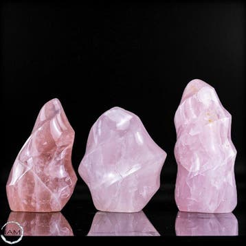 Rozenkwarts vlammenset – Zachte elegantie in tere roze