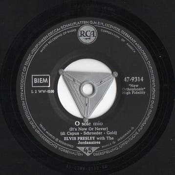 vinyl single 7 inch - Elvis Presley - O Sole Mio (Its No..., Cd's en Dvd's, Vinyl Singles, Verzenden, Zo goed als nieuw, 7 inch