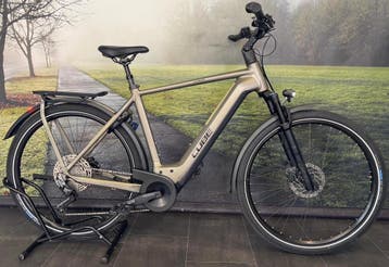 Cube Kathmandu Pro Elektrische fiets met Bosch Middenmotor, Ophalen of Verzenden, Zo goed als nieuw, Cube, 50 km per accu of meer