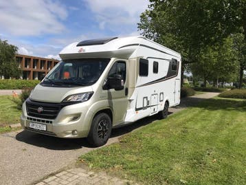 Aanbieding Bürstner Lyseo TD 727 enkele bedden  face to face, Caravans en Kamperen, Campers, Ringverwarming, Fiat, Bestuurdersdeur