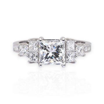 Ring - 18 karaat Witgoud - 2.56ct. tw. Diamant (Natuurlijk), Nieuw