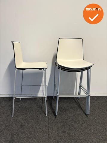 Pedrali Tweet barkrukken – Set van 4 - zithoogte 74 cm, Vergader- of Presentatieruimte, Ophalen of Verzenden, Gebruikt, Stoel