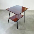 Bijzettafel - Mahonie, Staal