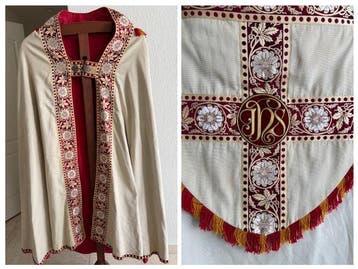 Religieuze en spirituele objecten - Stof, lint, borduursel,