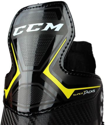 CCM Supertacks 9366 IJshockeyschaatsen Maat 40.5 - Schaatsen, Ophalen of Verzenden, Zo goed als nieuw