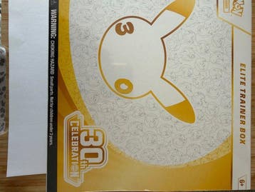 1 Elite trainer box - Elite Trainer Box, Nieuw