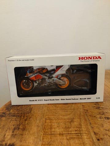 Minichamps 1:12 - Model motorfiets - Honda RC 212 V -, Hobby en Vrije tijd, Modelauto's | 1:5 tot 1:12, Nieuw