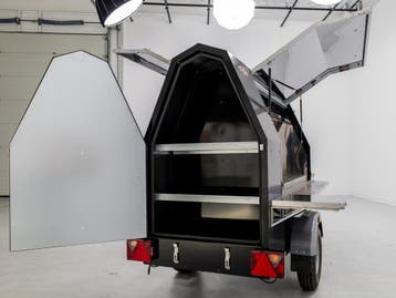 Coffee Trailer 400, Restaurant