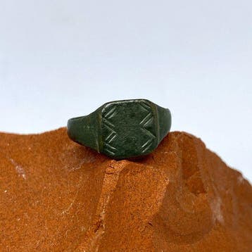 Oud-Romeins, Keizerrijk Brons Romeinse bronzen zegelring met