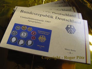 63,40 Dm Kursmuntset Brd 1997 komplett A,d,f,g,j in Pp, Verzenden