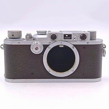 Leica IIIa 35mm Rangefinder Camera No. 205034 Meetzoeker