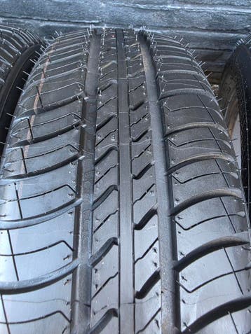 155/65r14 75T Kleber 2 stuks op voorraad, Auto-onderdelen, Banden en Velgen, Ophalen, 14 inch, 155 mm, Nieuw