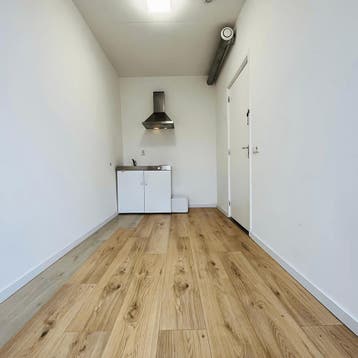 Appartement in Den Haag gevonden voor €487,- pm, Huizen en Kamers, Kamers te huur, Minder dan 20 m², Den Haag