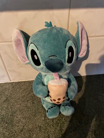 Disney Stitch Knuffel, Met Koffiefles, 25cm, Ophalen of Verzenden, Nieuw