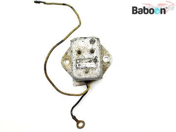 Spanningsregelaar Suzuki GS 400 1976-1979 (GS400), Motoren, Verzenden, Gebruikt