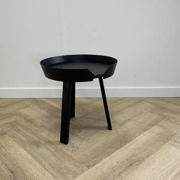 Muuto Around Coffee salontafel 45 van Thomas Bentzen, Huis en Inrichting, Ophalen of Verzenden, Gebruikt
