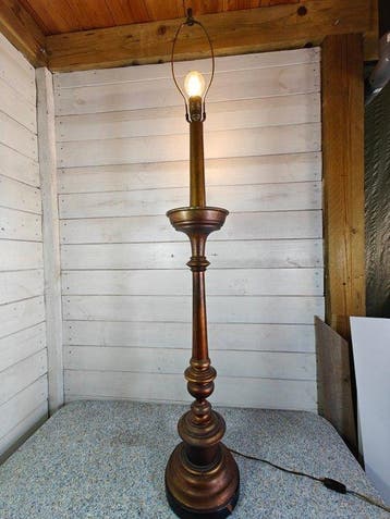 Een schitterende vloerlamp - Lamp - Brons, Hout, Huis en Inrichting, Nieuw