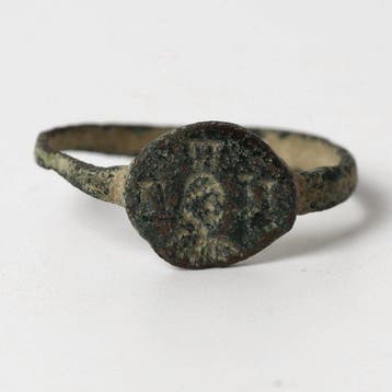 Byzantijns Brons Ring met een afbeelding van een heilige, Verzamelen