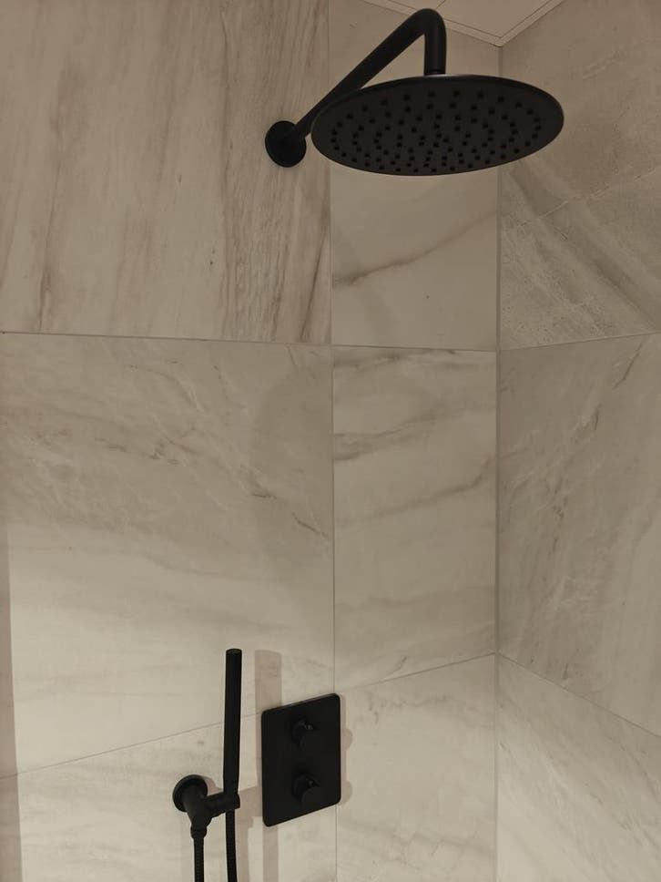 Inbouw Regendoucheser mat zwart - 14 PKW, Doe-het-zelf en Verbouw, Sanitair, Kraan, Nieuw, Ophalen