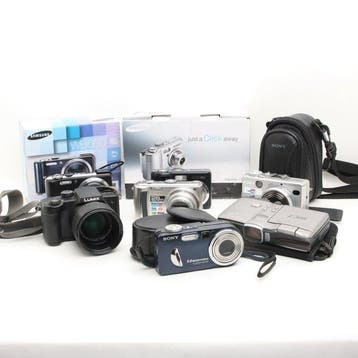 Sony, Samsung, Panasonic Mystery box Digitale compact camera, Nieuw