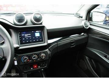 Aixam Crossover Premium 12/2024 1411Km 1 jaar garantie, Zo goed als nieuw