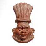 Oud-Egyptisch Jasper Amulet van het Hoofd van Bes