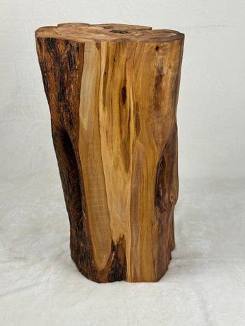 Bijzettafel - TRONCO Design - Olive - Olijfhouten tafel