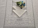 Tovaglia ricamata a mano in puro lino 12 posti tablecloth, Antiek en Kunst, Antiek | Kleden en Textiel