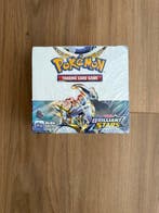 Pokémon - 1 Booster box - Pokémon TCG – Sword & Shield:, Hobby en Vrije tijd, Verzamelkaartspellen | Pokémon, Nieuw