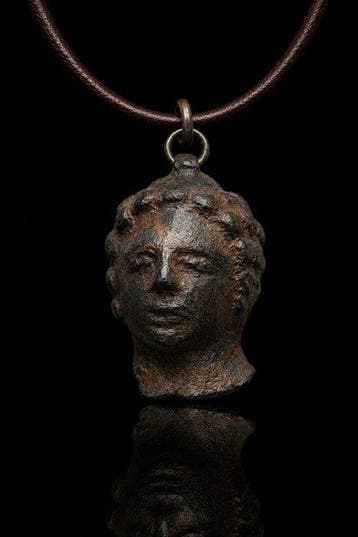 Oud-Romeins, Keizerrijk Brons Applicatiehanger / Amulet met, Verzamelen