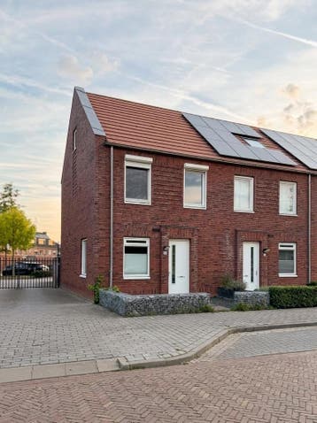 Te huur: Huis Tournooistraat in Helmond, Huizen en Kamers, Helmond, Noord-Brabant