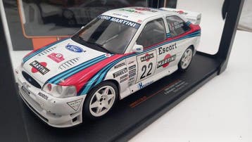 IXO 1:18 - Modelauto - Ford Escort WRC rally SanRemo 1998 -, Nieuw