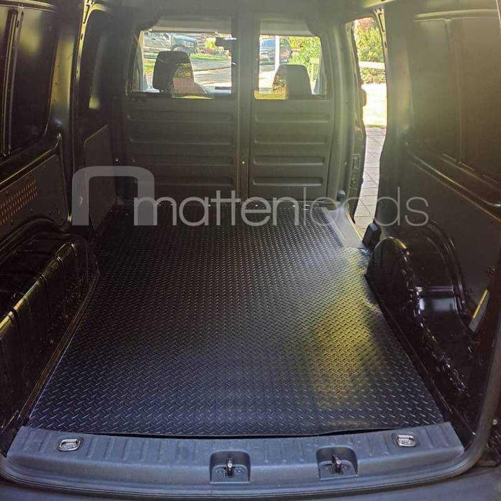 Laadvloermat rubber (traanplaat motief) Volkswagen Caddy Max, Auto diversen, Automatten, Nieuw, Ophalen of Verzenden