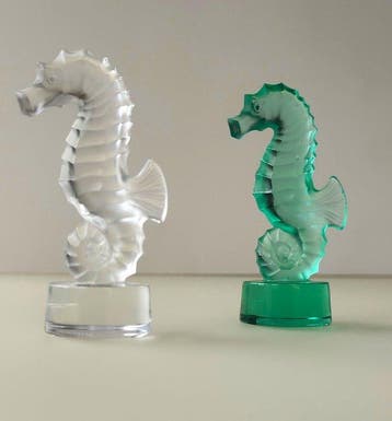 Lalique - sculptuur, Lalique Seahorse (Hippocampe) - 10 cm -, Antiek en Kunst