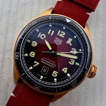 TAG Heuer - Autavia Bronze Chinese New Year - WBE5193.FC8300, Sieraden, Tassen en Uiterlijk, Horloges | Heren, Nieuw