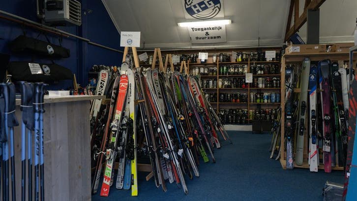 HerGebruikte skis vanaf 90,- | Atomic, Salomon..| H-G Sports, Sport en Fitness, Skiën en Langlaufen, Skiën, Ski's, Gebruikt, Carve