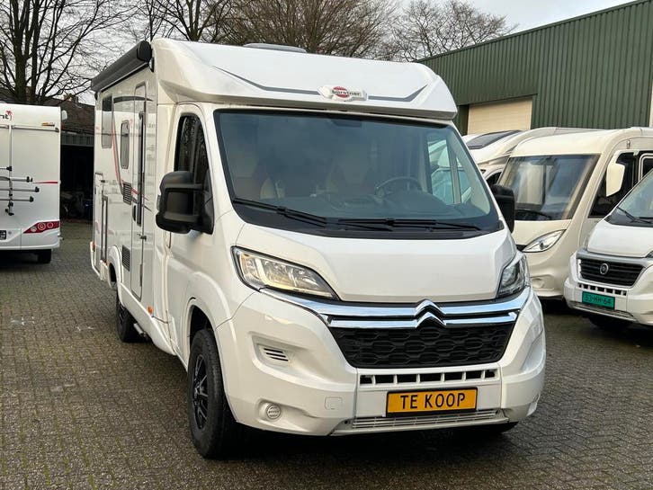 Burstner NEXXO VAN T620 G, 20.000 km, PAASPRIJS !! € 58.000, Caravans en Kamperen, Campers, Cassettetoilet, Handgeschakeld, Diesel